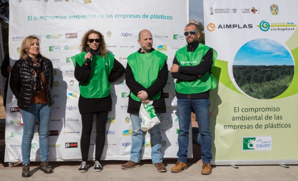 El Voluntariado Verde de Cicloplast y AIMPLAS organiza una actividad de sensibilización ambiental