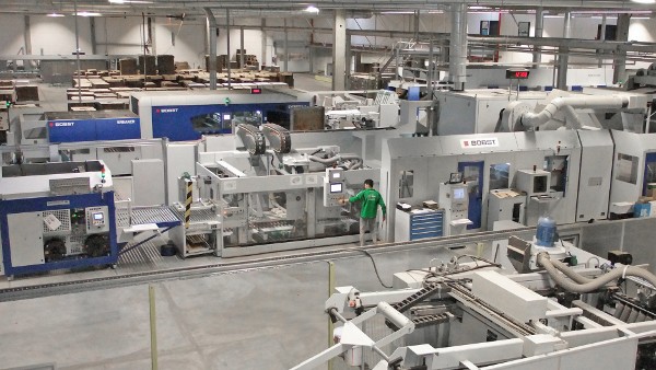 G & G Preißer ha puesto en servicio seis máquinas nuevas de BOBST en su nueva planta de producción