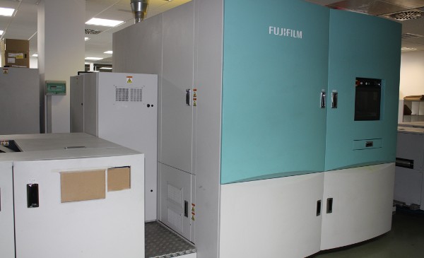 Comeco Gr&aacute;fico ampl&iacute;a su portfolio de productos gr&aacute;ficos con la incorporaci&oacute;n de nuevos equipos de impresi&oacute;n Inkjet FUJIFILM suministrados por CYAN