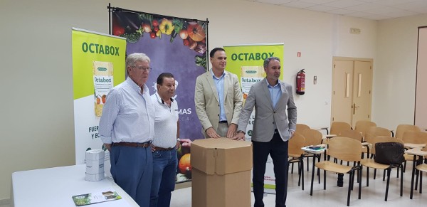 Marismas de Lebrija S.C.A. y Tomates del Guadiana apuestan por la sostenibilidad con el Octabox® de Hinojosa Xàtiva