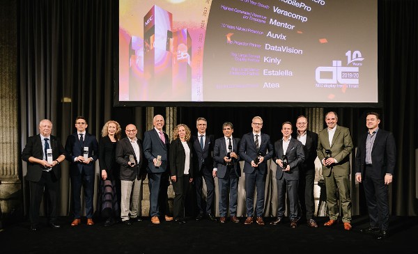 NEC celebra los Display Trends Forum Partner Awards