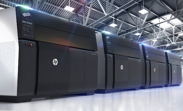 HP presenta las nuevas suscripciones, servicios de impresión 3D y alianzas para acelerar el proceso de fabricación digital de los clientes