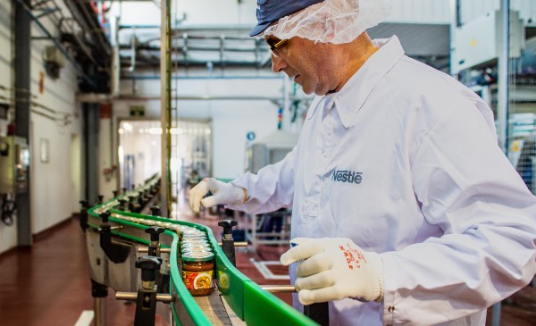 Nestlé apuesta por la fábrica de Miajadas para producir salsas Halal