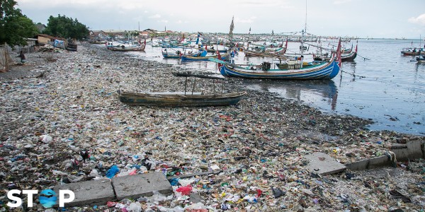 Siegwerk joins Project STOP to combat plastic pollution in Indonesia