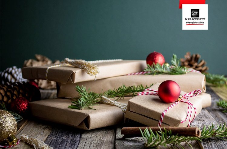 Mail Boxes Etc. ofrece el mejor soporte en la personalización y envío de regalos navideños