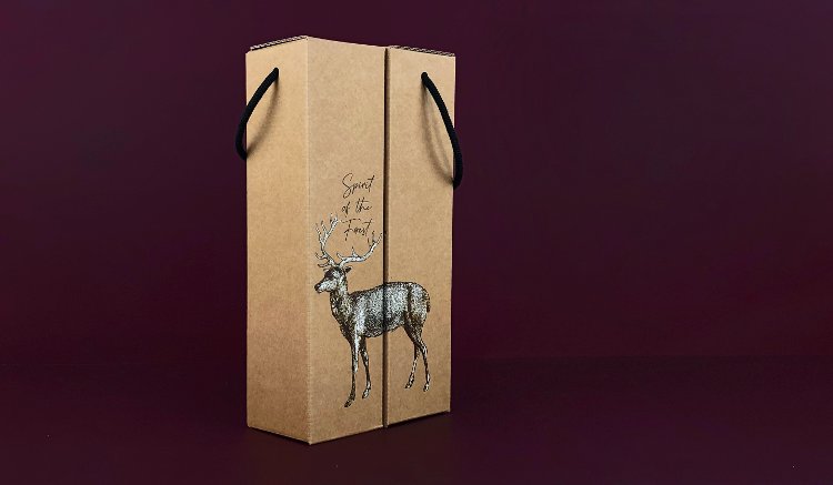 Caja de vino con cordón con soporte de cartón corrugado en Kraft impresa con la especial tinta blanca