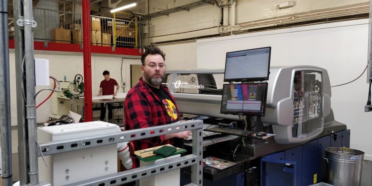 Tayprint Replaces Screen Printing with Kornit Digital Production on Demand