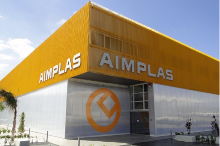 AIMPLAS lanza el Título Profesional de Técnico de Laboratorio de Calidad online para el sector del plástico