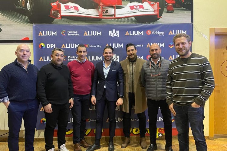 Nace Grupo Alium con el prop&oacute;sito de ofrecer un servicio integral en imagen corporativa