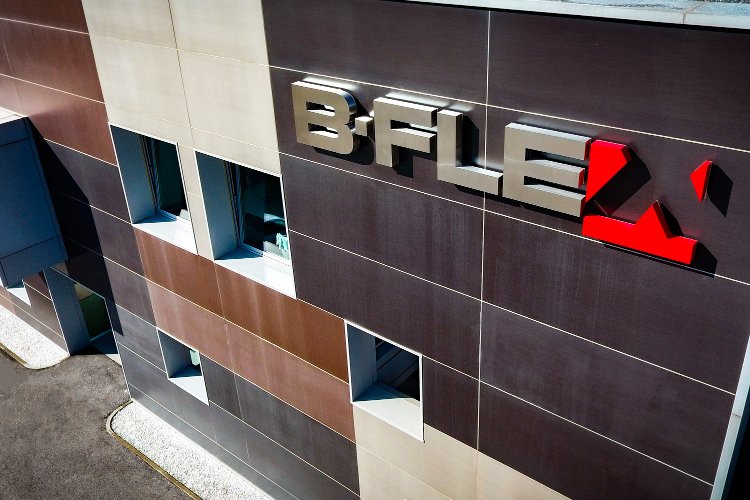 B-Flex Italia and Jetgraph form a new partnership to develop the heat transfer vinyl market in Japan