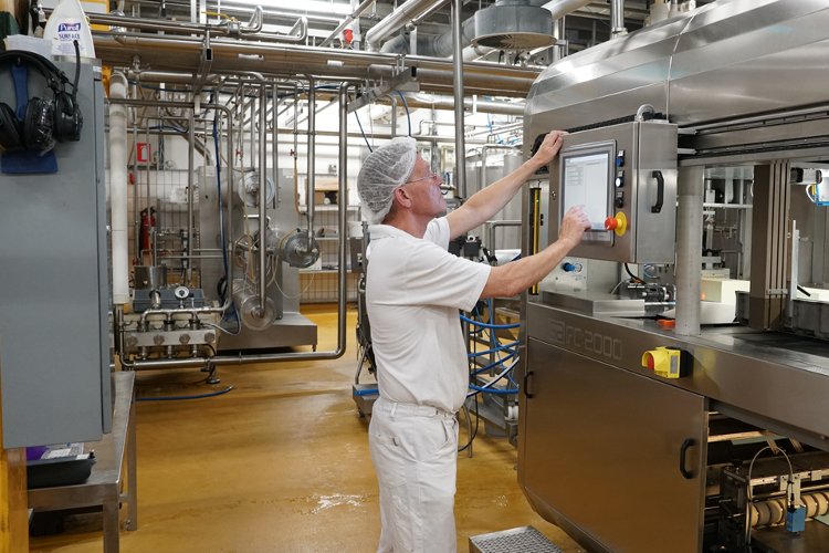 El mayor productor de margarina de Dinamarca supera los problemas heredados para prepararse para la Industria 4.0