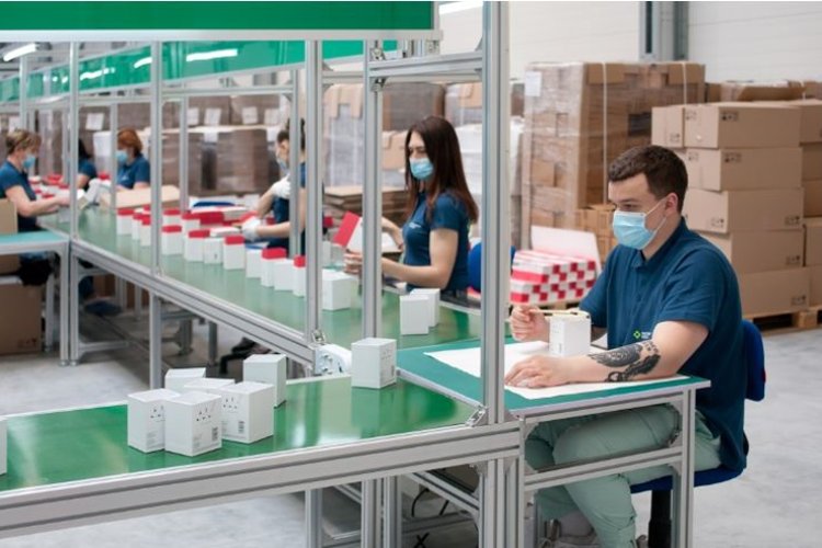 La nueva planta de envases premium en Gdansk (Polonia) permite a SWEDBRAND satisfacer las demandas de las marcas de lujo
