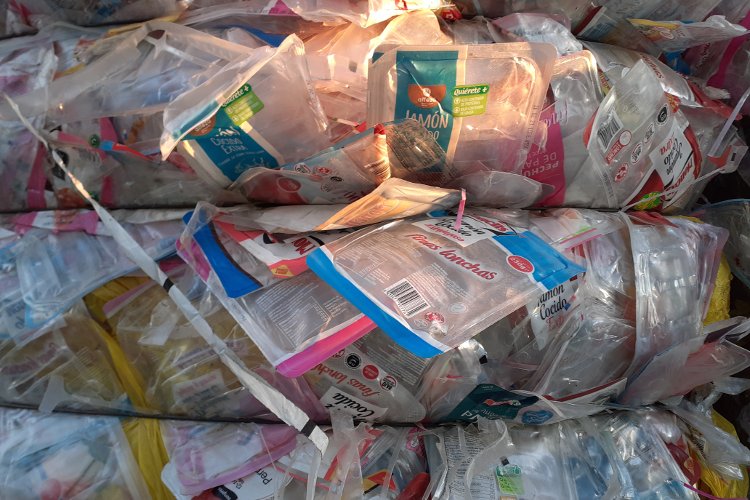 El reciclaje tray-to-tray de la bandeja de pet postconsumo se consolida con una nueva alianza