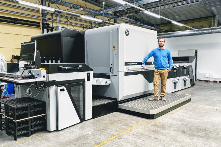 sendmoments GmbH Installs HP Indigo 100K Digital Press at New Production Site
