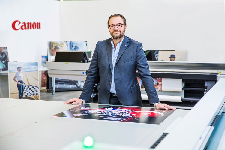 Michele Tuscano, Head of Global Partner Channel & Vice President EMEA, Large Format Graphics de Canon Production Printing