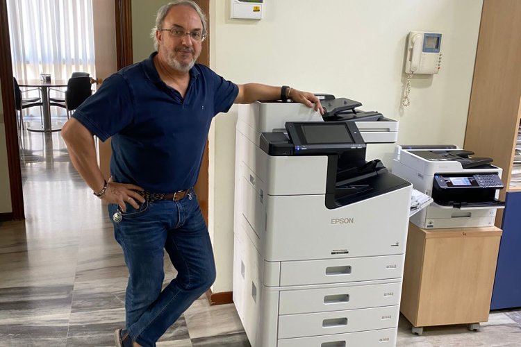 La Notaría Antonio Luis Ruiz Reyes, pionera en imprimir de manera sostenible gracias a la tecnología Epson