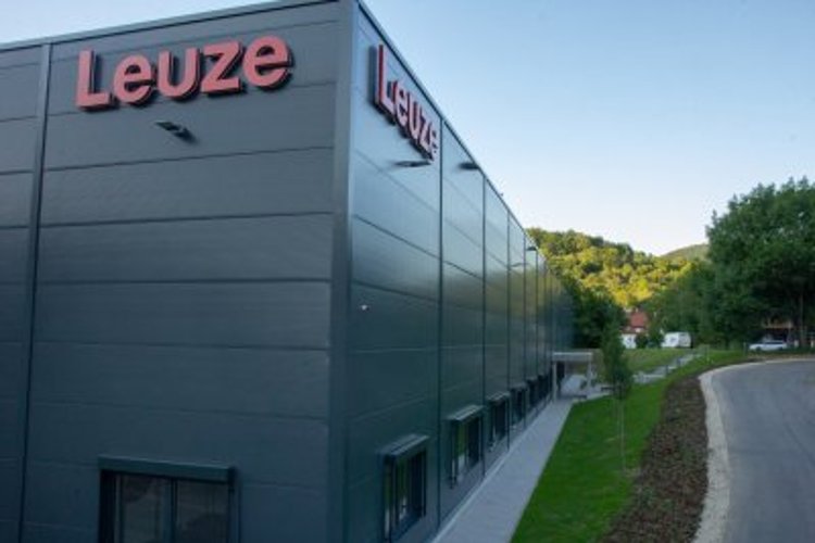 Leuze, la empresa experta en sensores, sigue creciendo