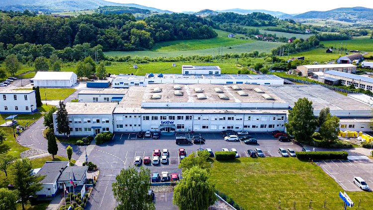 La planta de reciclaje de Brother en Eslovaquia cumple 15 años y alcanza el estatus de neutralidad en carbono