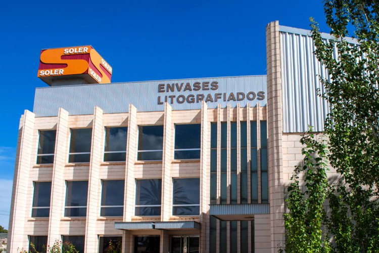 Grupo La Plana formaliza la adquisición de Envases Soler