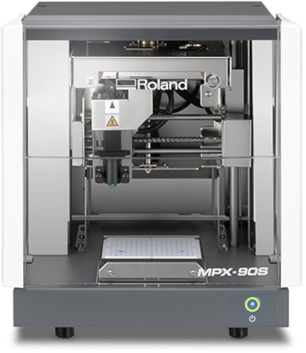 Roland DG lanza la impresora de metales VersaSTUDIO MPX-90S