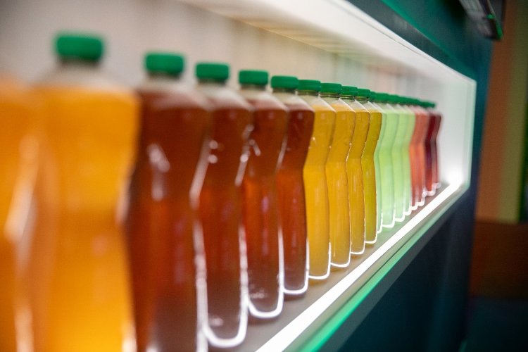 Sidel lanza su botella 1SKIN™, el futuro del envasado sostenible para las bebidas sensibles