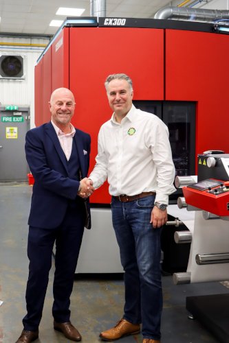 Tom Allum, chairman of Abbey Labels (right) with James Thomas, Xeikon Sales Manager UK Labels & Packaging