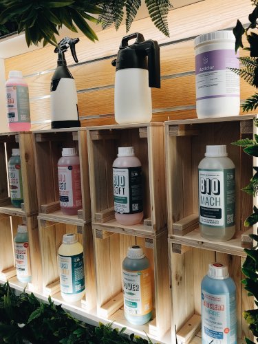 Inokem, la startup que aterriza en Espa&ntilde;a que lleva ahorrados m&aacute;s de un mill&oacute;n de pl&aacute;sticos con sus detergentes ecol&oacute;gicos