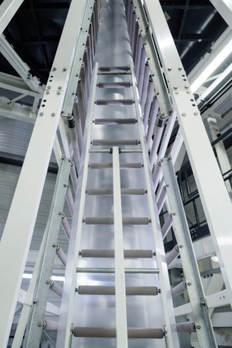 adapa reacciona con fuertes inversiones y presenta la bolsa retr&aacute;ctil