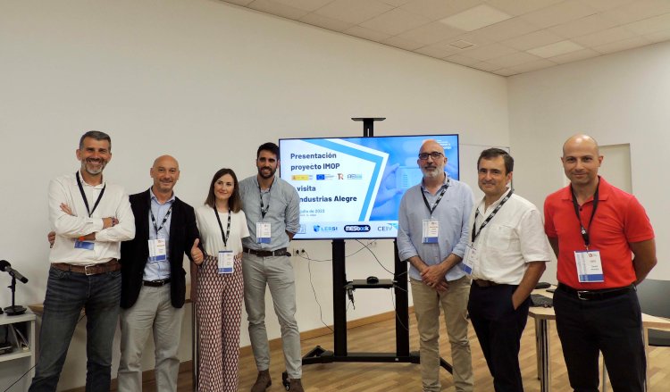 Un proyecto permite a las pymes ahorrar hasta 100.000&euro; con un sistema pionero para automatizar el trabajo en f&aacute;bricas