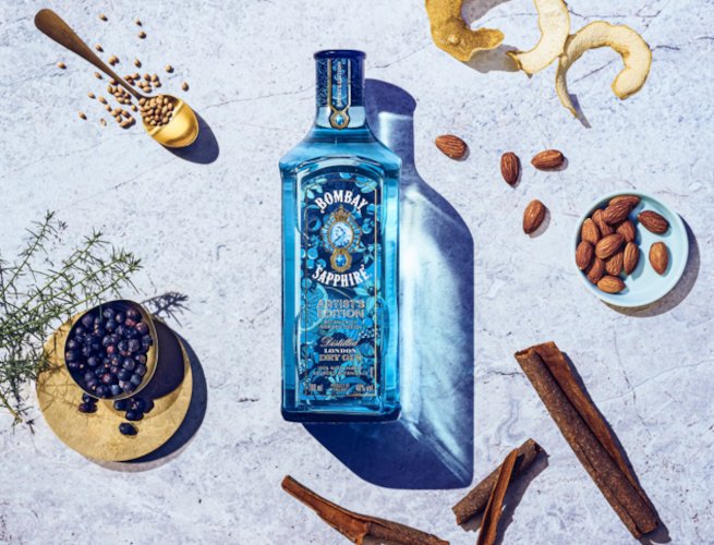 BOMBAY SAPPHIRE&reg; presenta una nueva botella de edici&oacute;n limitada ideal para brindar estas fiestas