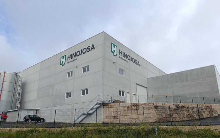 Hinojosa instala en Vigo un nuevo centro log&iacute;stico