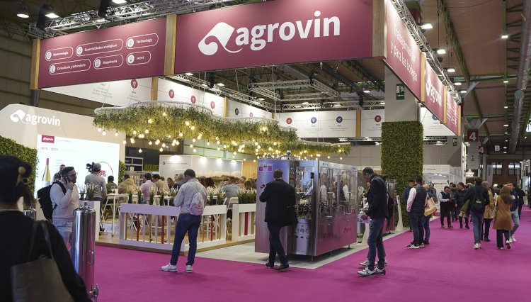 Agrovin destaca en ENOMAQ con uno de los stands m&aacute;s concurridos del evento
