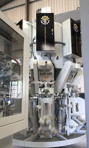 La industria de la construcci&oacute;n se beneficia de un nuevo enfoque de mercado con la empaquetadora rotativa PANTHERA-PACKER PVT&reg;