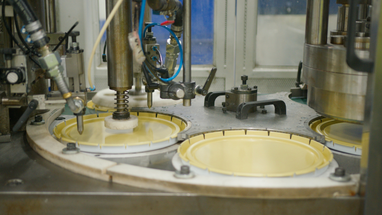 Henkel introduces new PVC-based compounds for pail and drum applications