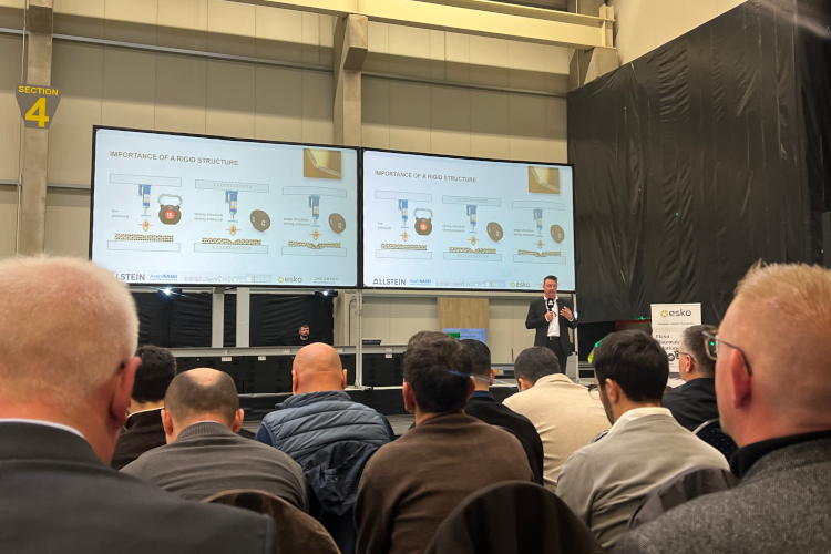 Allstein marca un hito histórico con una demostración de flujo de trabajo totalmente automatizado