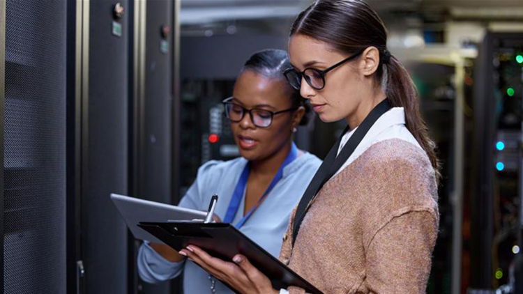 Canon obtiene el reconocimiento como líder en seguridad de impresión para 2025 en el nuevo informe de Quocirca