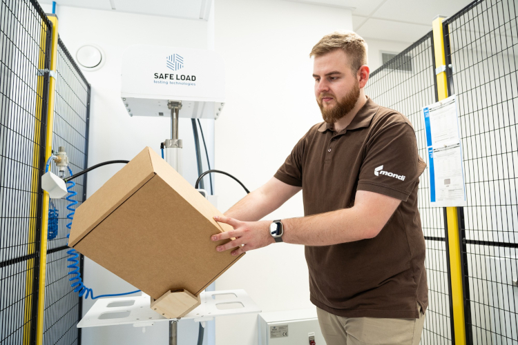 Mondi strengthens its innovative drive for sustainable eCommerce packaging