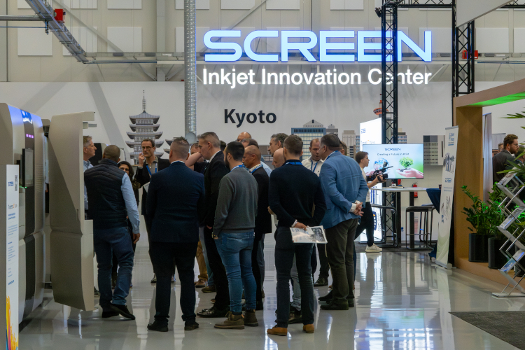 El Open House de impresi&oacute;n inkjet para Pharma de SCREEN marca el futuro digital de la impresi&oacute;n de prospectos farmac&eacute;uticos