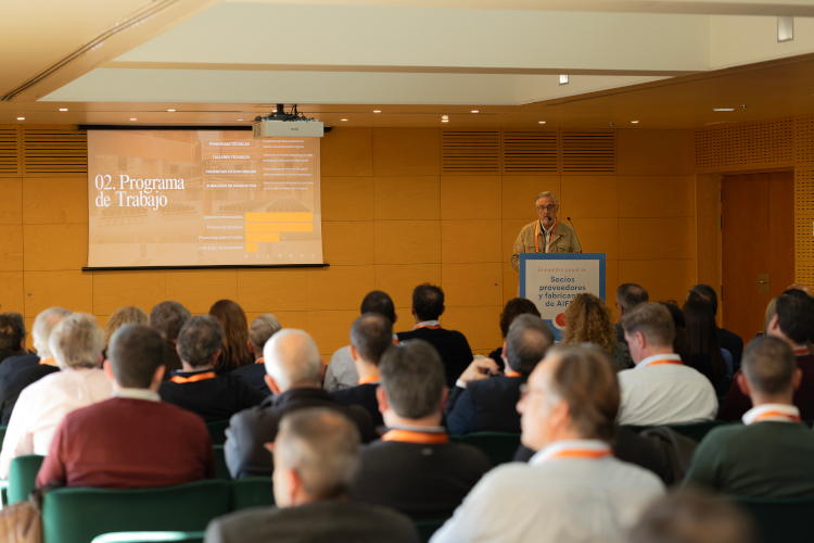 El sector de fabricaci&oacute;n de etiquetas mantiene su dinamismo