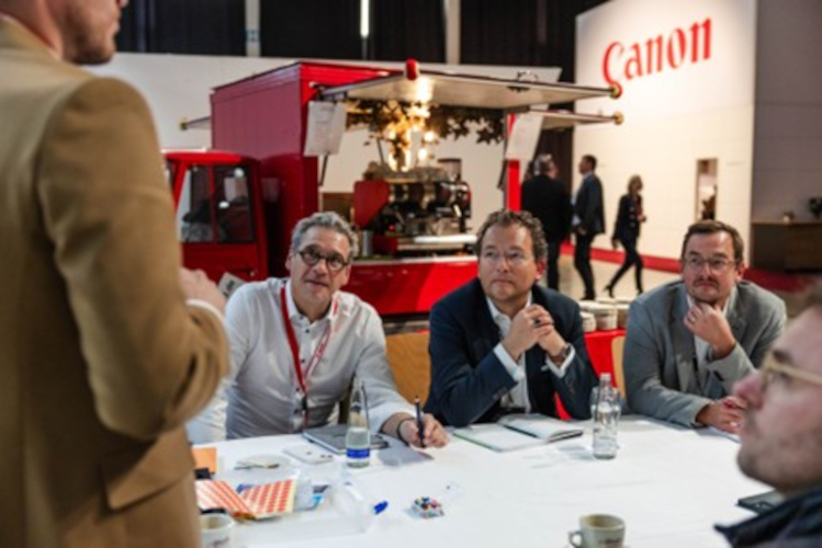 Canon Future Book Forum 2025 explora c&oacute;mo el trabajo conjunto de todos los actores del sector puede ayudar a la industria del libro a crecer e innovar