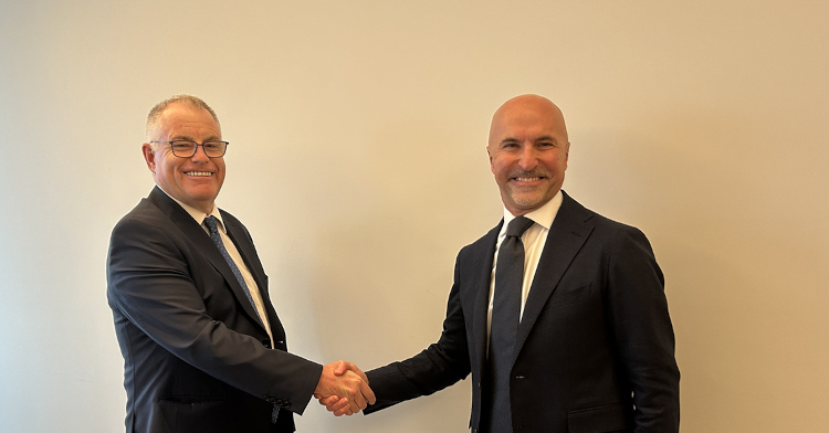 Sappi y UPM proponen fusionar sus negocios europeos de papel gr&aacute;fico para crear una nueva empresa conjunta.