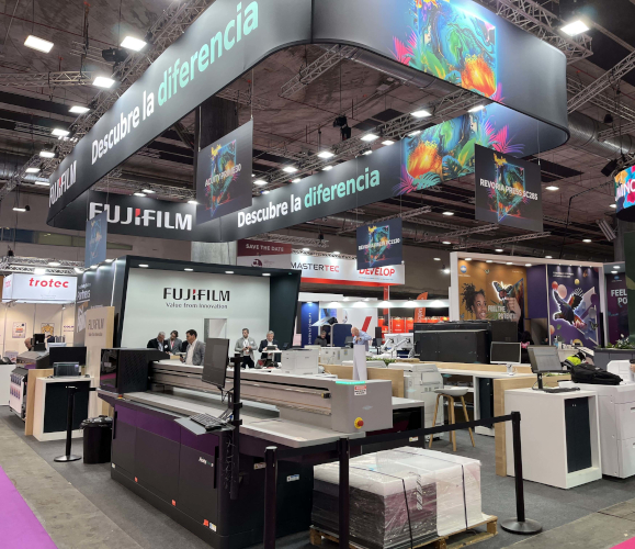 Fujifilm mostr&oacute; en C!Print su papel como socio integral para la comunicaci&oacute;n impresa