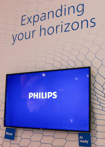 PPDS redefine las expectativas elementales de la se&ntilde;alizaci&oacute;n digital con el lanzamiento de la nueva y elegante Serie Philips Signage 2000 4K UHD en ISE