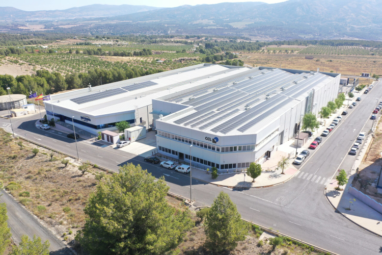 CCL Label amplía sus operaciones en Tibi, España, reforzando la producción sostenible de Shrink Sleeves y Etiquetas In-Mould de alto rendimiento