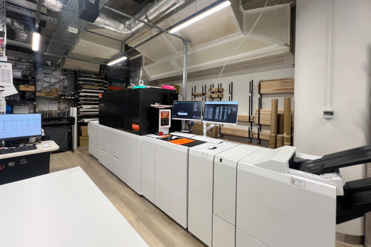 Druk24h aumenta la productividad y la consistencia con Fujifilm Revoria Press PC1120 y Revoria XMF PressReady