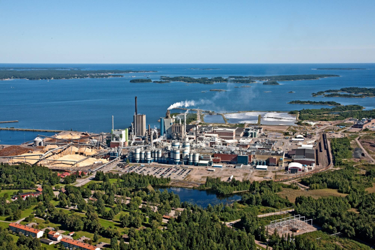 ABB signs modernization agreement with Billerud to future-proof operations