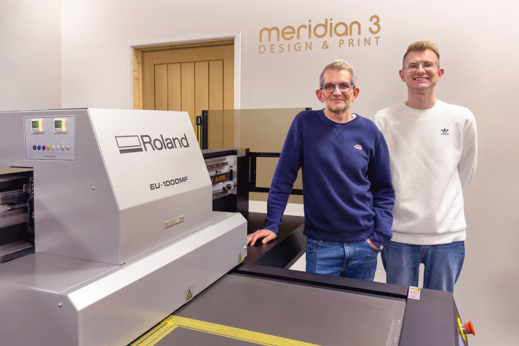 El cambio de Meridian 3 hacia la producci&oacute;n personalizada con Roland DG