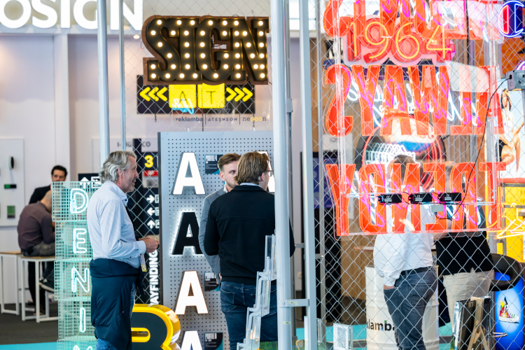 European Sign Expo: Desarrollo de se&ntilde;alizaci&oacute;n para la innovaci&oacute;n y el impacto