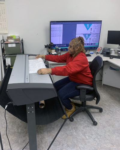 De la complejidad a la confianza: Smurfit Westrock encuentra una mejor manera de garantizar la precisi&oacute;n con EyeC