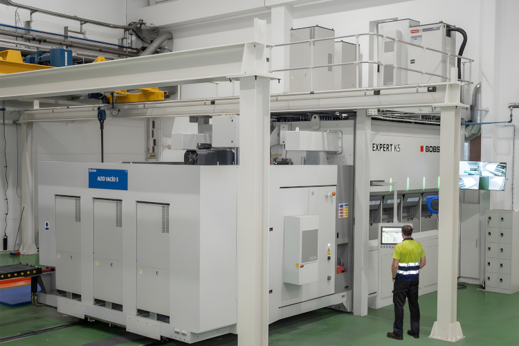 Lecta mejora las prestaciones de sus papeles metalizados gracias a la nueva l&iacute;nea de metalizaci&oacute;n Leitzaran EXPERT K5 desarrollada en colaboraci&oacute;n con BOBST